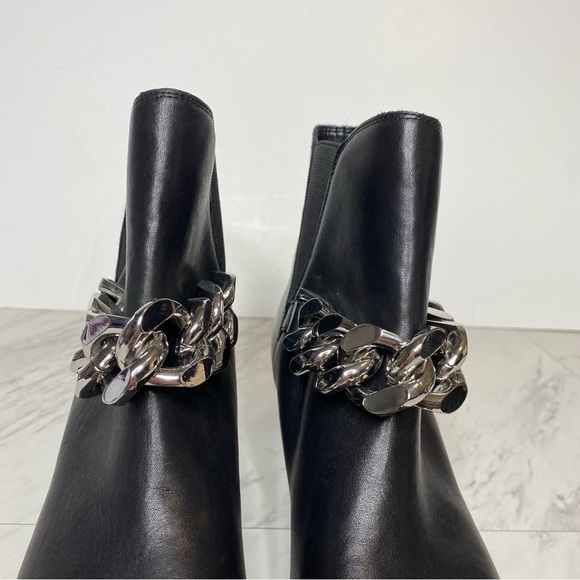 Marc Fisher Henly Black Leather Chain Bootie 7M - Picture 11 of 16